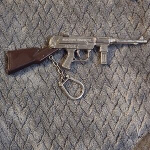 Vintage Toy Machine Gun Carbine Metal Keychain
